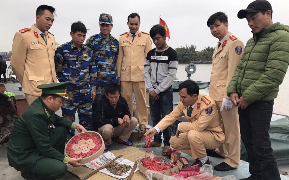 Một số nội dung cơ bản của Nghị định số 137/CP và một số quy định pháp luật liên quan về quản lý, sử dụng pháo, thuốc pháo